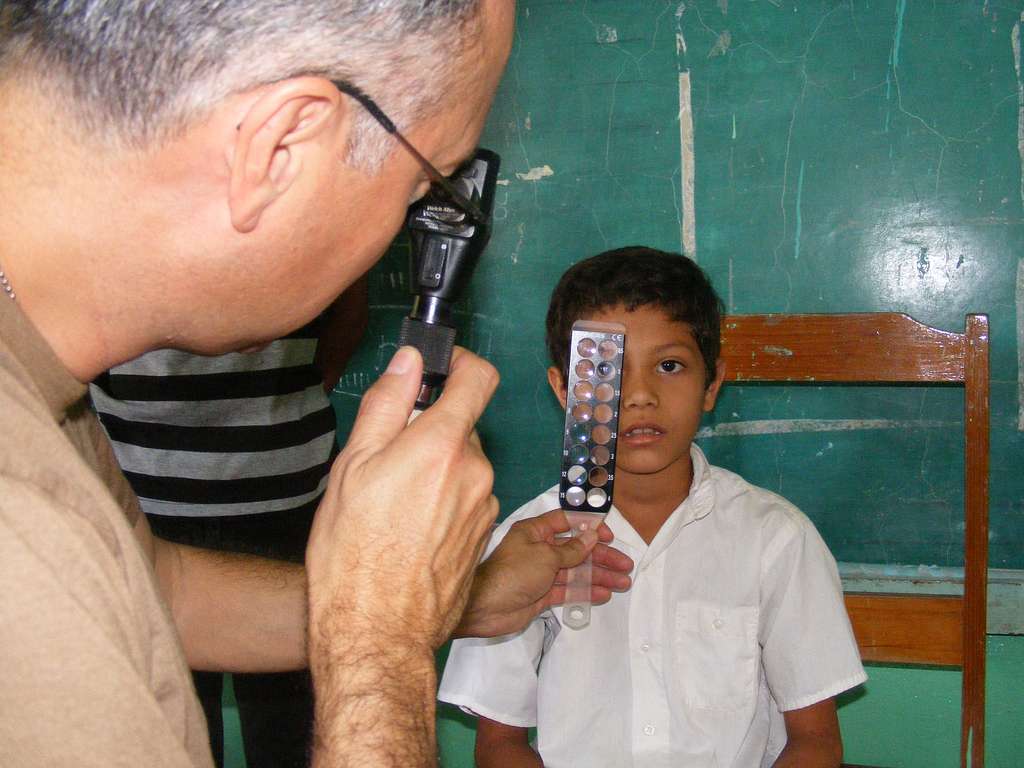 Innovative Treatments Offered by Retina Specialists for Various Eye Conditions